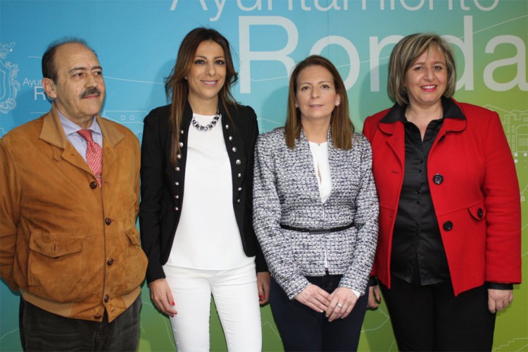 Belén Pérez Delgado es elegida presidenta de las Damas Goyescas 2014