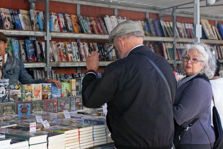 Inaugurada una nueva edición de la Feria del Libro de Primavera