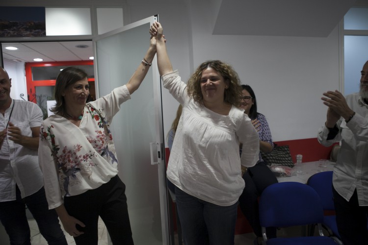 Teresa Valdenebro gana las primarias y será candidata del PSOE