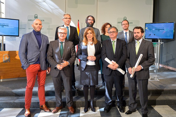 El fotógrafo rondeño Jon Nazca recibe el premio Andalucía de Periodismo