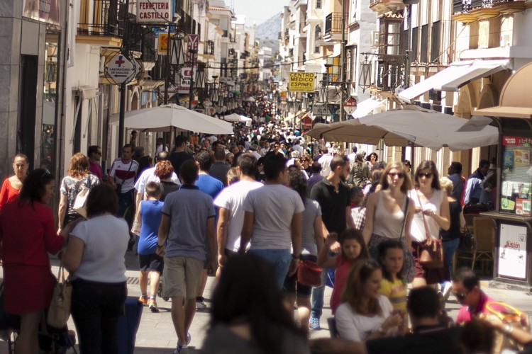 La economía rondeña sigue a la espera de una recuperación real