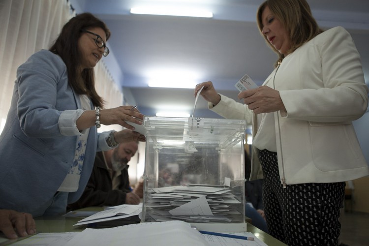 Sortean en el Ayuntamiento los presidentes y vocales de las mesas electorales de las autonómicas del 19-J