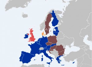 Mapa de la UEM. Los países en azul son los que comparten una única moneda (el euro).