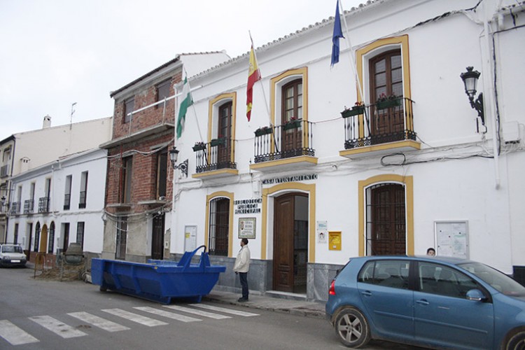 Presentada la moción de censura en Cuevas del Becerro