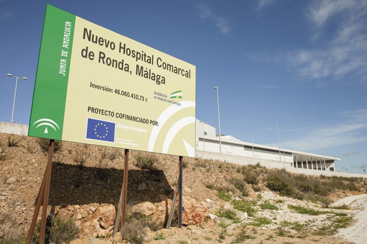 La plataforma ‘Nuevo Hospital ¡Ya!’ inicia una recogida de firmas para reclamar su apertura