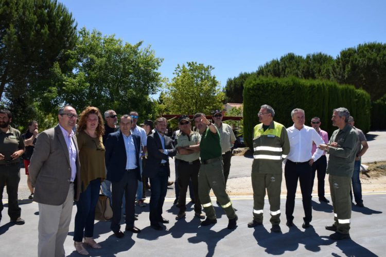 La Junta informa a los efectivos del Infoca que ha reconocido la categoría de bombero forestal