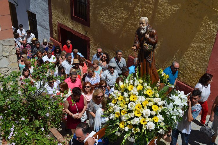 Alpandeire celebró por todo lo alto el 152 aniversario del nacimiento de Fray Leopoldo