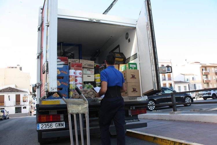 El paro desciende en mayo en Ronda en 137 personas