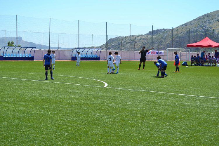 Cuevas del Becerro acogió el torneo de fútbol 7 ‘Sol y Ocio’