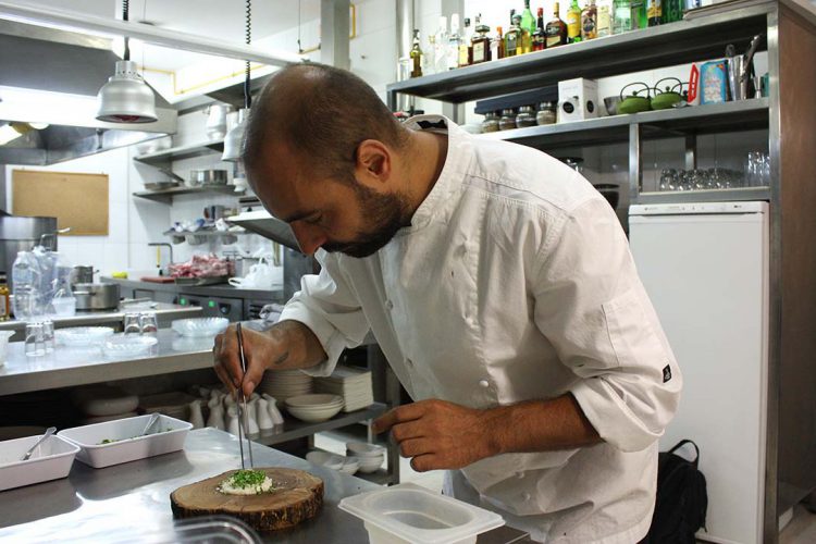 El chef Benito Gómez y su restaurante Bardal mantienen las dos estrellas Michelín en Ronda