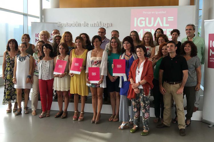 Abuelas, madres y nietas de la comarca participarán en un programa de Igualdad de la Diputación