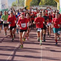 Salida de corredores en una de las pruebas del Homenaje a la Guardia Civil.