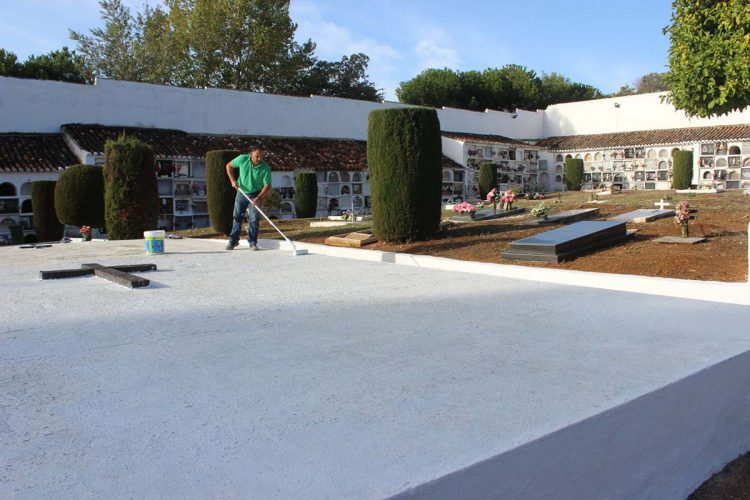 El Ayuntamiento destina 20.000 euros para el acondicionamiento del Cementerio de San Lorenzo