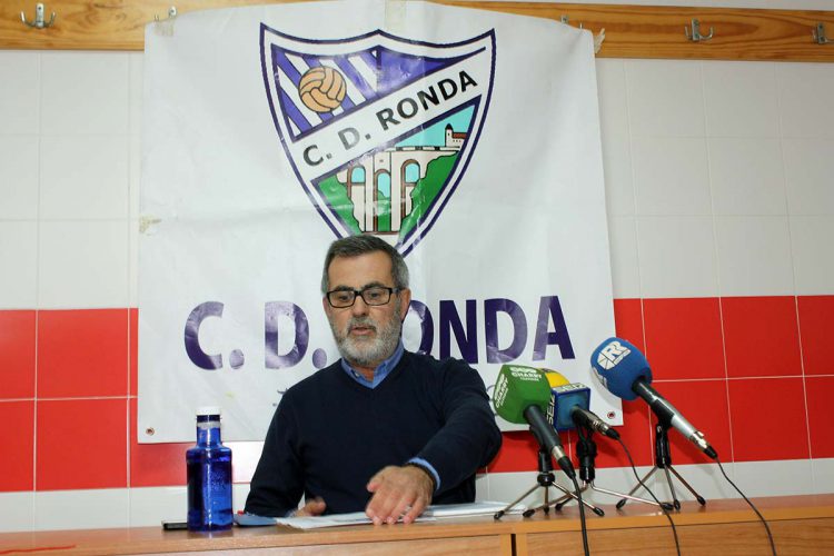 El presidente del CD Ronda pide disculpas por los insultos que recibió un periodista deportivo