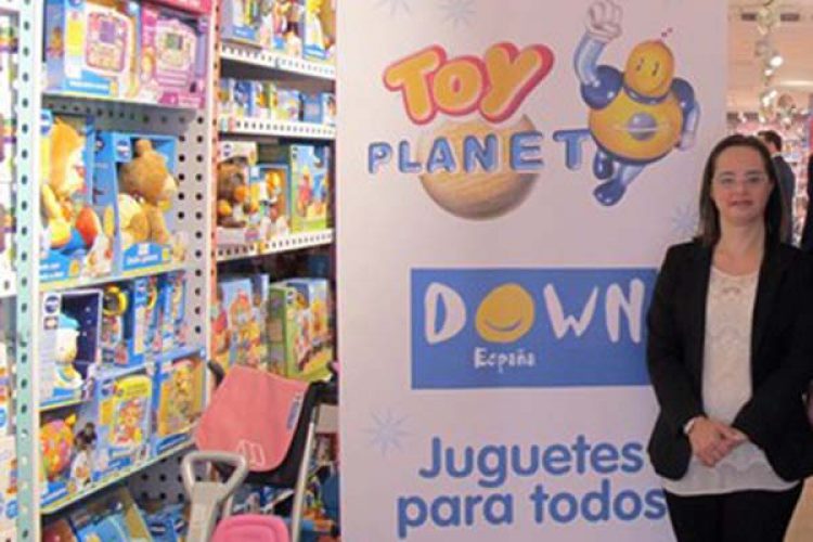 Toy Planet-Marcos Morilla dedica su campaña de Navidad a los niños con síndrome de Down