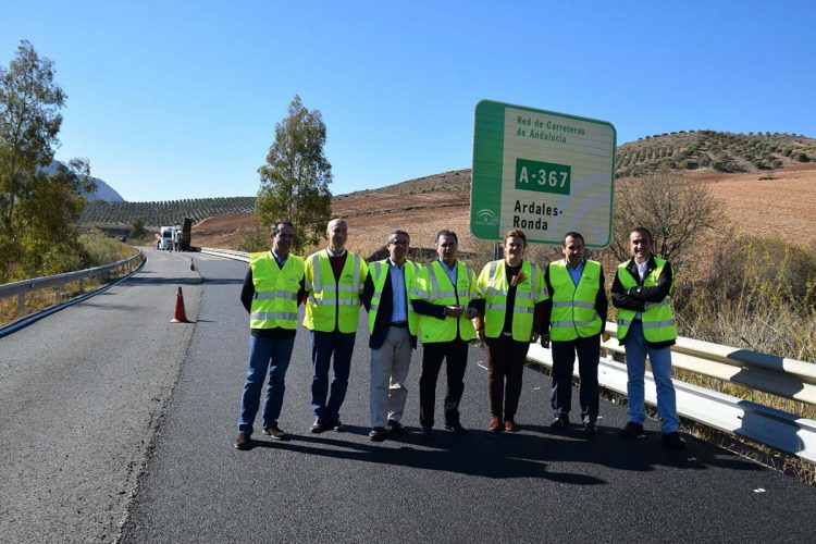 La Junta pone en marcha una actuación para eliminar las fisuras en la carretera A-367 Ronda-Ardales