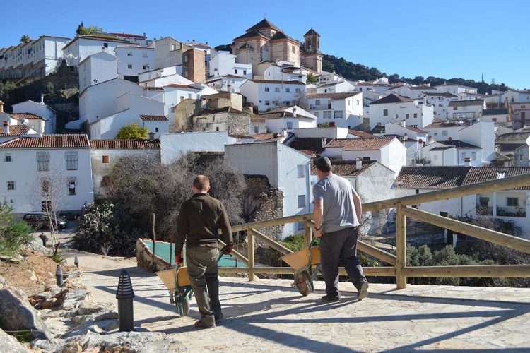 El Ayuntamiento de Alpandeire inicia los programas Emple@Joven y Emple@30+