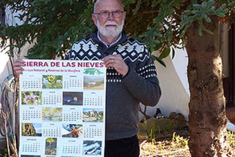 Una fotografía del biólogo y naturalista Andrés Rodríguez recibe el premio de Bio y Geodiversidad del Parque Natural Sierra de las Nieves