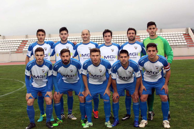 Los jugadores del CD Ronda pagarán de su propio bolsillo el desplazamiento de este domingo a Almería