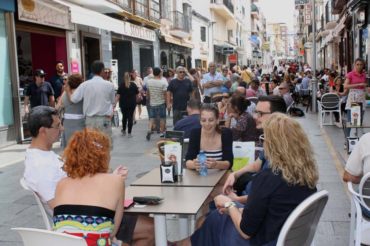 Apymer logra que Endesa traslade a un día festivo el gran corte de luz previsto para este martes en la zona comercial de Ronda