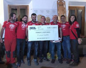 El equipo EspeleoSocorro ganó el campeonato.