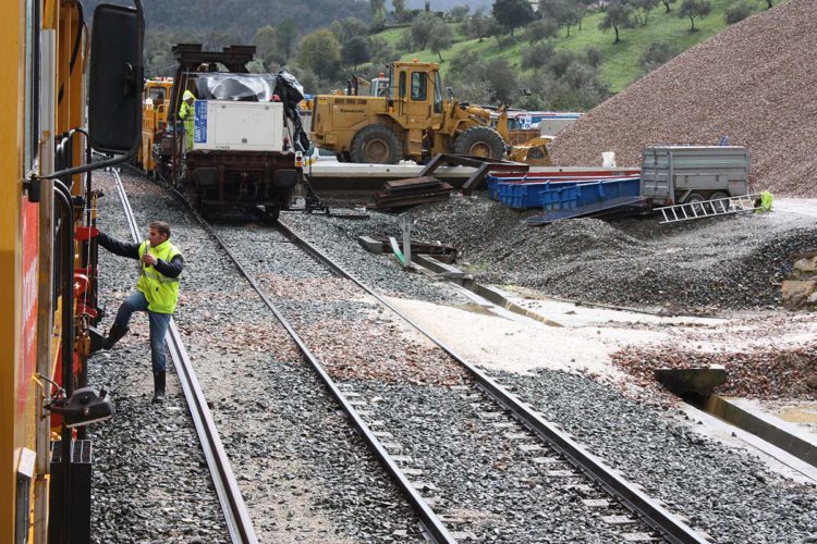 Restablecen la circulación en la estación de Ronda tras descarrilar un vagón de mercancías