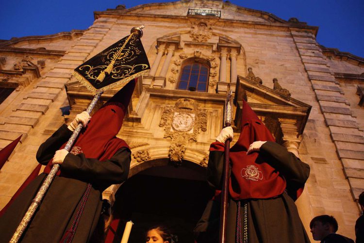 Noche de fervor y oración con El Huerto en las calles de Ronda
