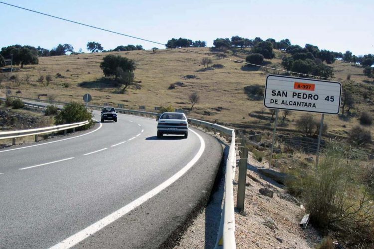 La Junta destinará 15 millones de euros para poner a punto la carretera A-397 Ronda-San Pedro