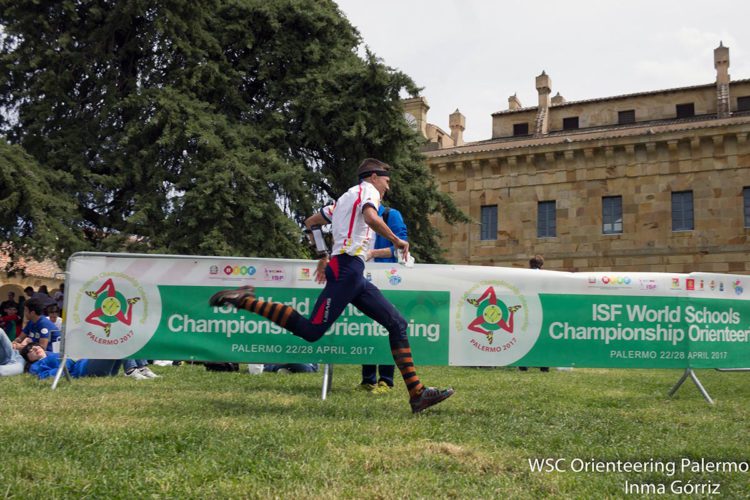 Magníficos resultados de Pedro Stangegaard e Inmaculada Crespo en el Campeonato del Mundo de Orientación Escolar