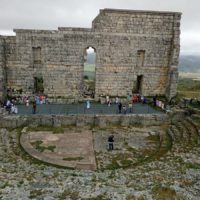 El complejo arqueológico de Acinipo se encuentra situado en Ronda la Vieja.