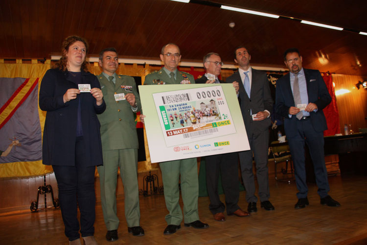 La Legión y la ONCE presentan el cupón que se sorteará el 13 de mayo dedicado a los 101 km