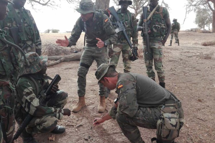 Efectivos de la Legión de Ronda se desplazan a Senegal para instruir a las tropas de este país