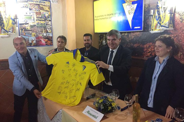 Ronda ya cuenta con una peña del Cádiz CF