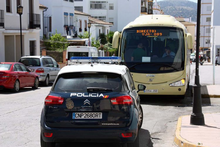 Un empleado de Los Amarillos denuncia al gerente de la Estación Municipal de Autobuses por una presunta agresión