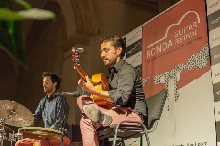 Fabbri y Montero llenaron de acordes y de sensibilidad la segunda velada del Festival Internacional de Guitarra de Ronda