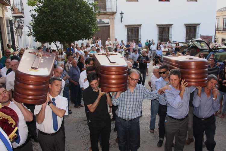 Ronda da su adiós a Josefa, a Nieves y a Vicente