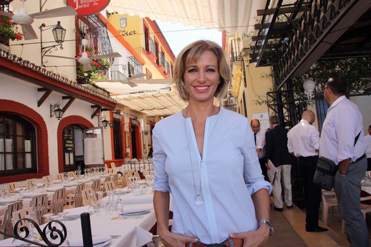 Ambiente de Feria muy relajado en el centro de Ronda en las horas previas a la Goyesca