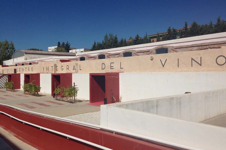 El Tripartito cedió de forma gratuita un edificio municipal para una fiesta privada de toreros y de sus amigos