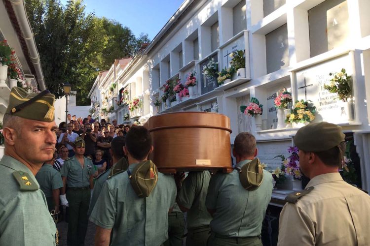 Emotiva despedida en Gaucín al general Faura Martín, el jefe del Estado Mayor que modernizó el Ejército de España