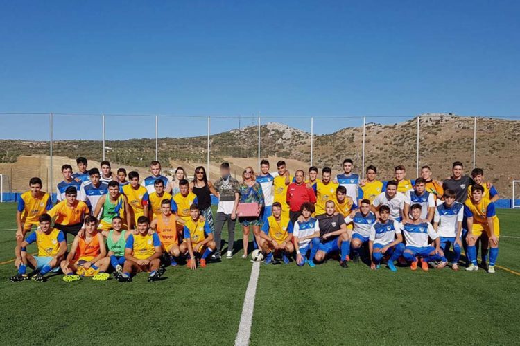 Cañete la Real dedica un homenaje al menor que se precipitó por el Tajo de Ronda y que se está recuperando de sus lesiones