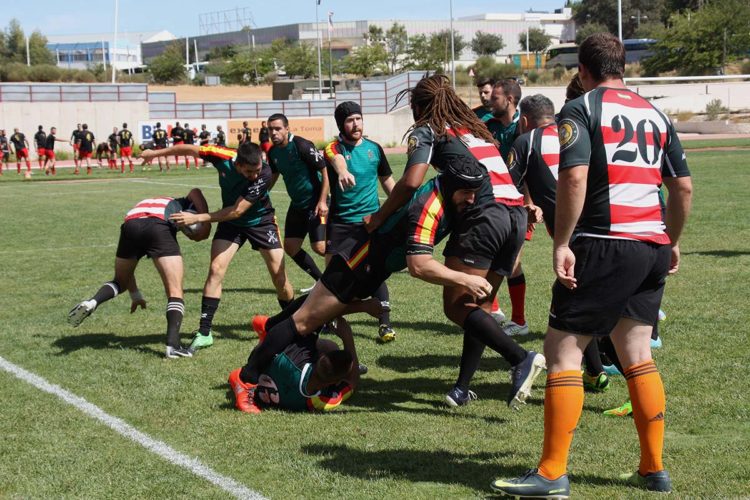 La Legión organiza un torneo de rugby militar con motivo del aniversario de la fundación de este cuerpo