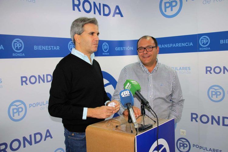 El PP de Ronda propone a los alcaldes de la Serranía que formen un frente común para reclamar más inversiones a la Junta