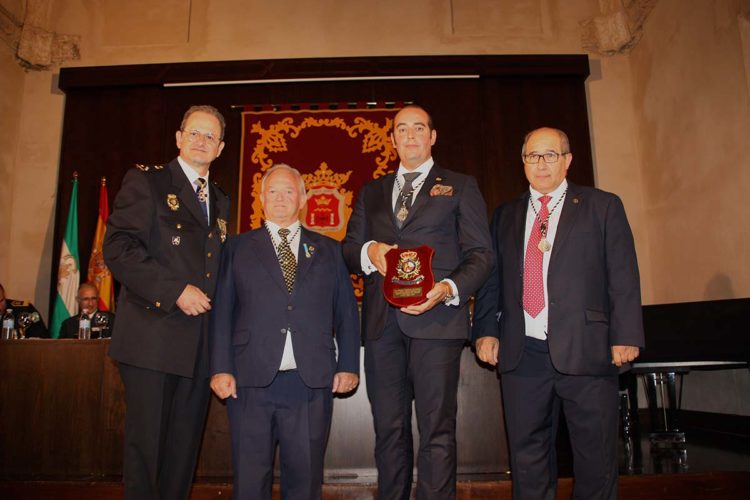 La Policía Nacional celebra varios actos en honor a su Patrón, Los Ángeles Custodios, y por el 75 aniversario de su presencia en Ronda