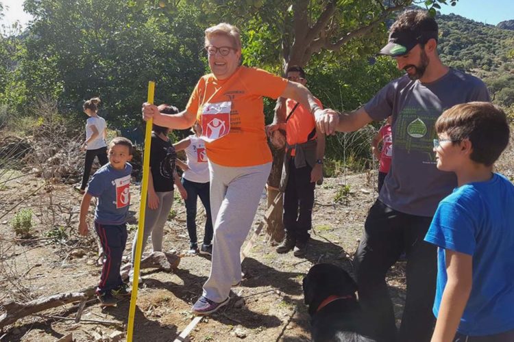 Panditos y atajateños caminaron en solidaridad con Save the Children