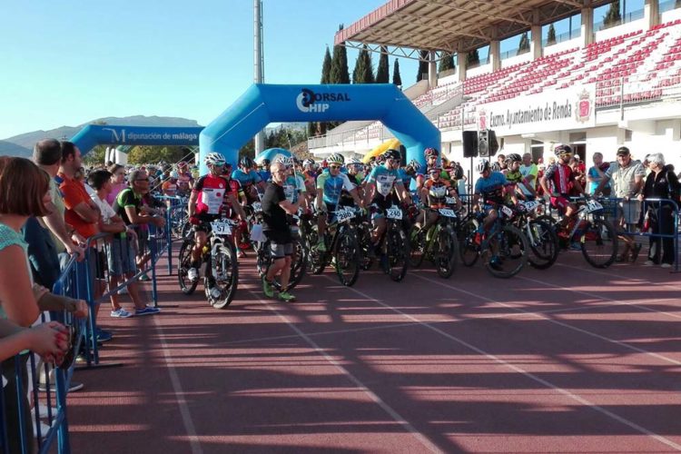 Más de 700 deportistas participan en la VI edición de la prueba de Homenaje a la Guardia Civil