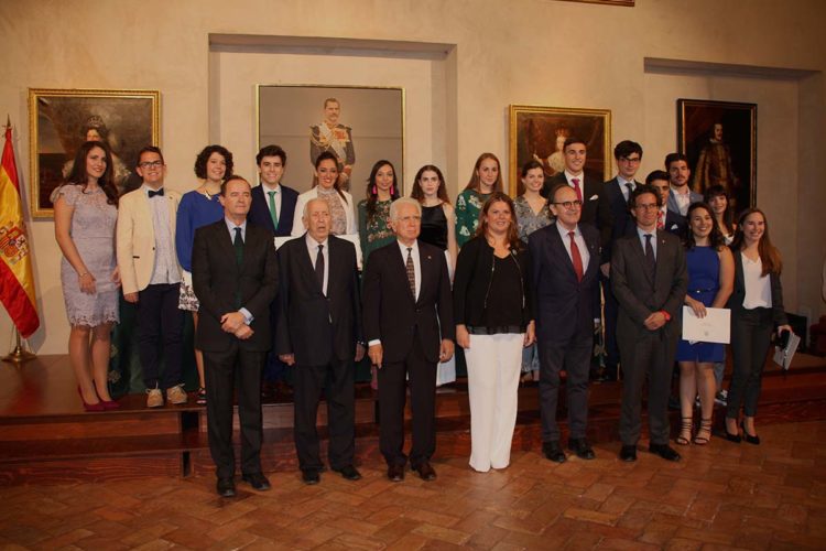 La Real Maestranza de Caballería reconoce el esfuerzo de los estudiantes rondeños en su XX edición de becas y premios