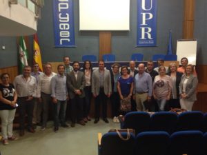 Alcaldes y concejales de la comarca de Ronda en la reunión.