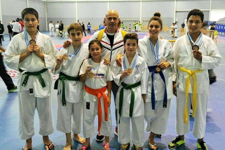 Los karatecas de la Escuela Seiken de Ronda logran seis podios en el Torneo Promesas