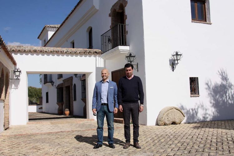 Un grupo inversor compra el Hotel Espejo para abrirlo de nuevo y destinarlo a turistas de alto nivel adquisitivo