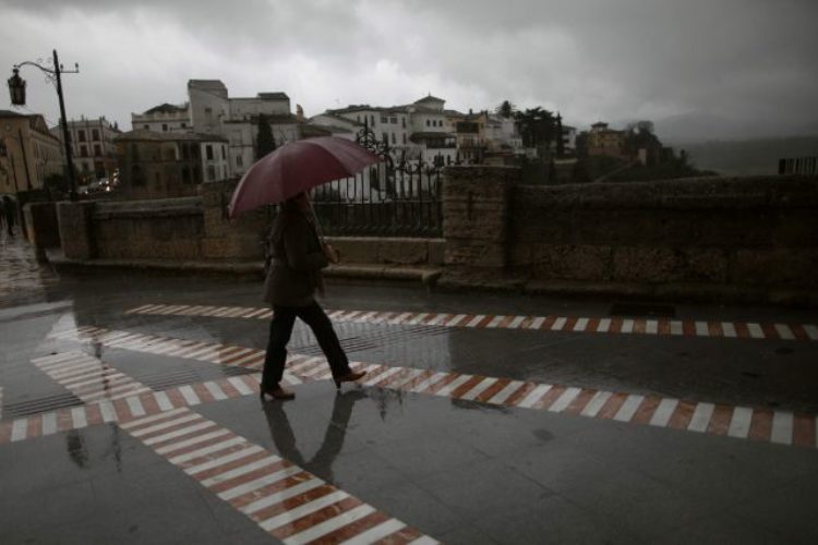 Ronda estará hasta la media noche de este viernes en alerta amarilla por fuertes lluvias